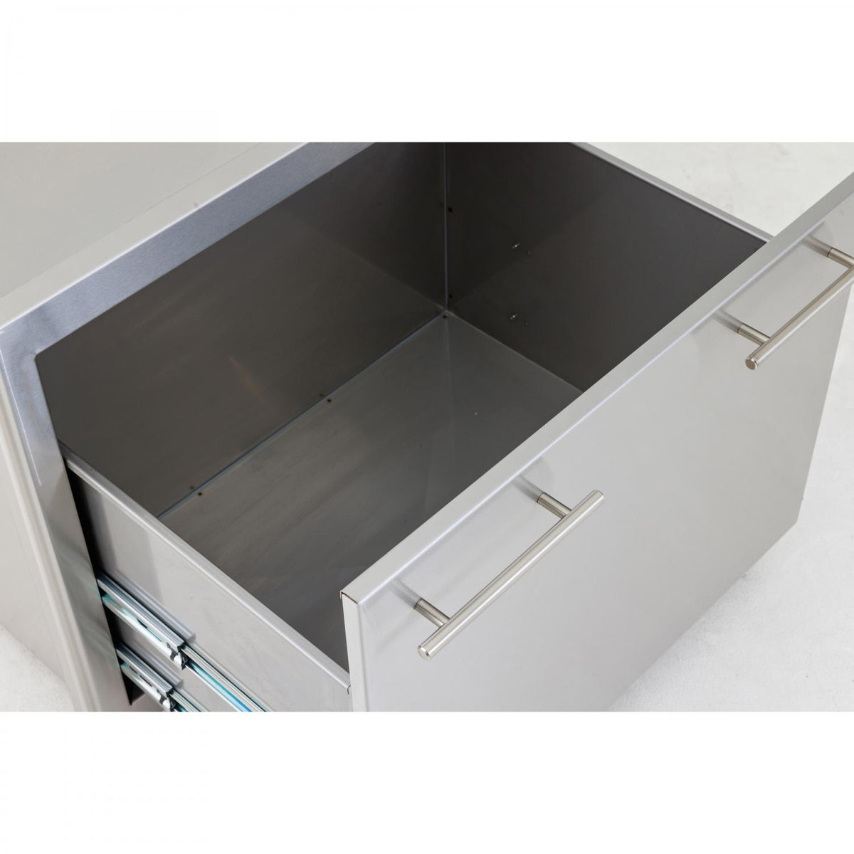 Blaze 30" Insulated Ice Drawer – view 2