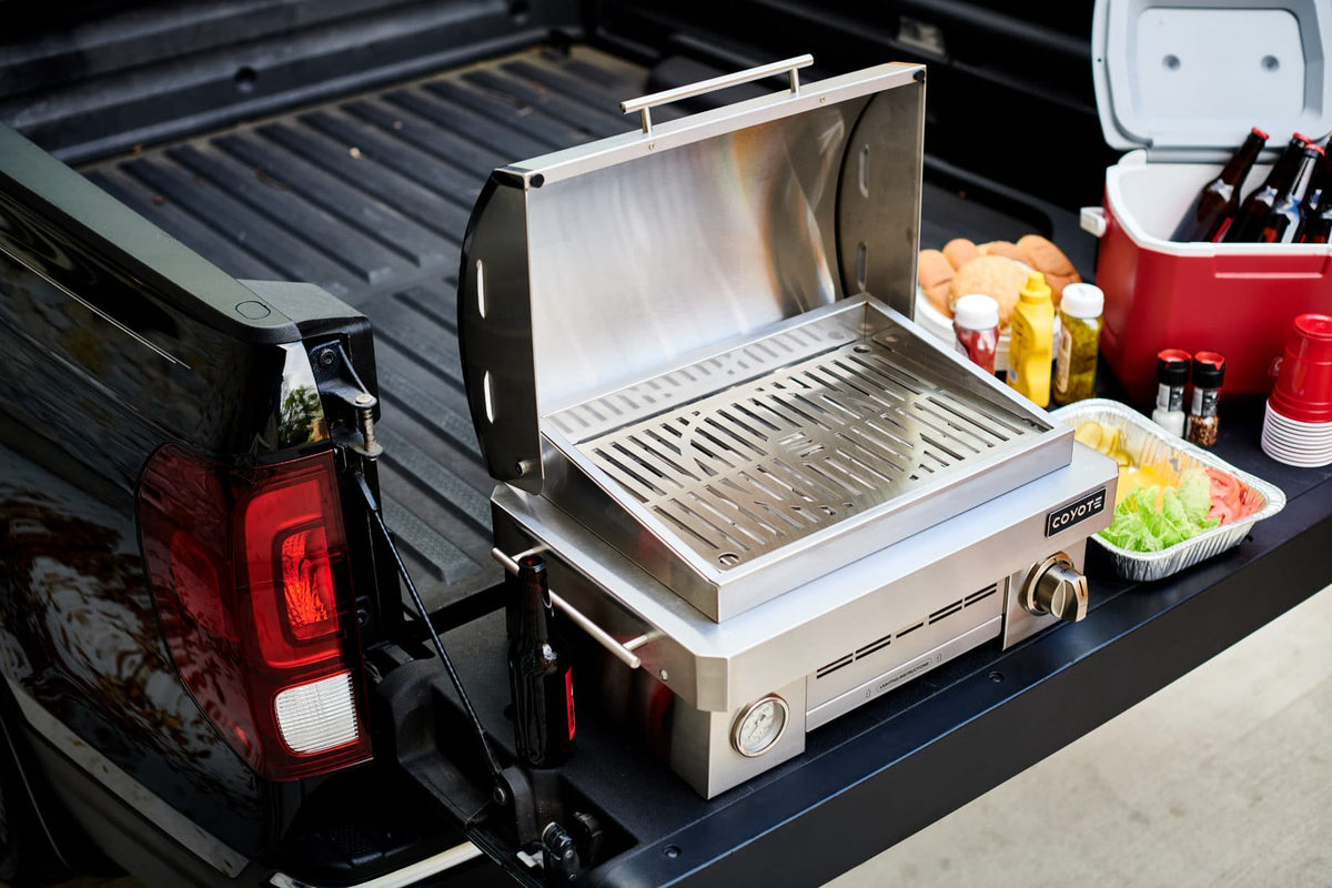 Coyote Portable Propane Grill – tailgate